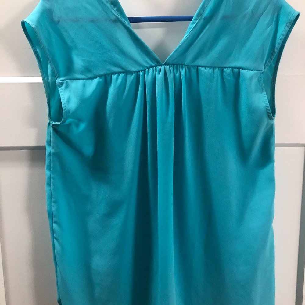 Blue top